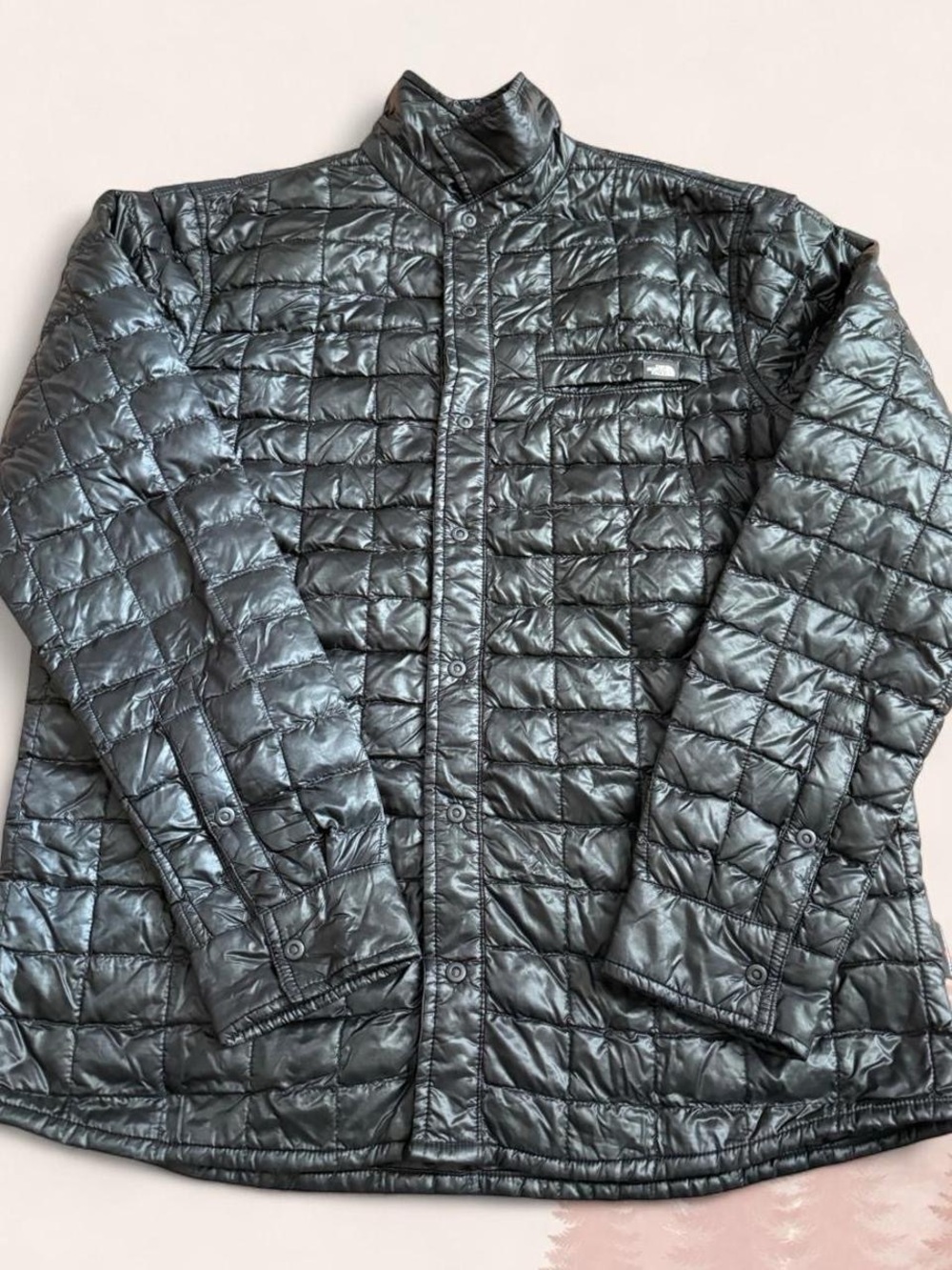 The North Face Men’s Black Quilted Snap Front Puffer Jacket Size M